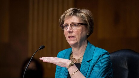 Chefe da missão diplomática dos EUA na Venezuela deixa o cargo