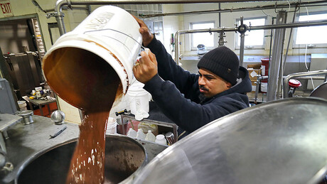 Senado aprova projeto que estabelece percentual mínimo de cacau em chocolates