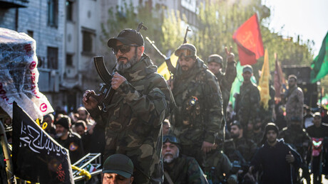 Irã promete vingança aos EUA por ataque 'criminoso' contra destróier