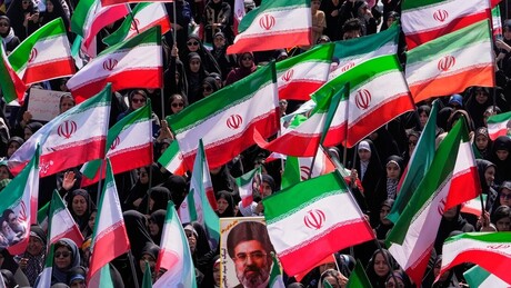 'Cúmulo da hipocrisia': Irã critica UE por ter dois pesos e duas medidas em suas declarações