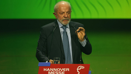 Brasil 'cansou de ser tratado como país do Terceiro Mundo', afirma Lula na Alemanha