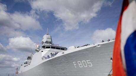 Navio de guerra de país da OTAN é rastreado por simples dispositivo de R$ 30 reais