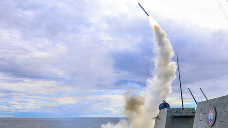 Trump promete explodir 'muitas bombas' se cessar-fogo com Irã expirar