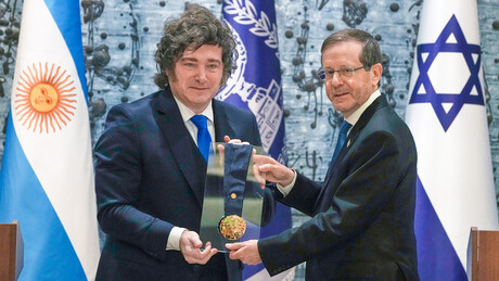 Milei recebe medalha de honra por 'compromisso com Israel'