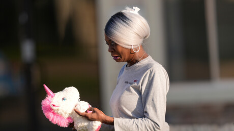 Pai mata 8 crianças em ataque a tiros nos Estados Unidos