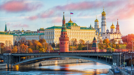 Kremlin comenta possíveis planos de exercícios nucleares da França e Polônia