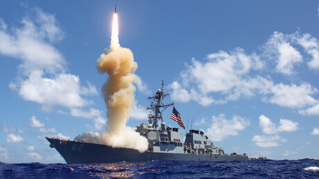 'Sucesso' de bloqueio naval e 'mudança de regime' obrigarão o Irã a negociar, alega Trump