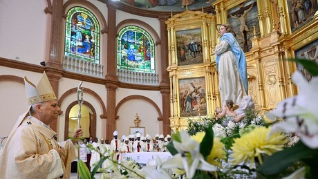 Papa Leão XIV defende reintegração social de presos durante visita à prisão de país africano