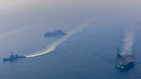 Pela primeira vez em décadas, três porta-aviões dos EUA operam simultaneamente no Oriente Médio