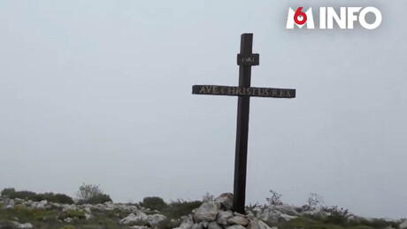 TV francesa compara cruz ortodoxa com símbolos nazistas