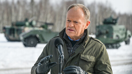 Premiê da Polônia questiona lealdade dos EUA na defesa da Europa