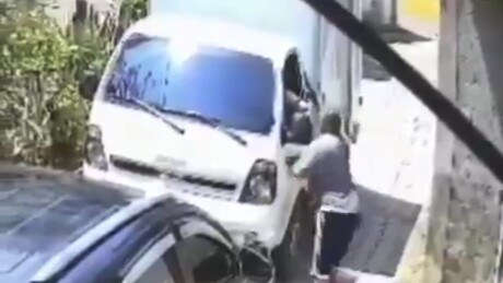 IMAGENS FORTES: Homem é baleado em discussão de trânsito