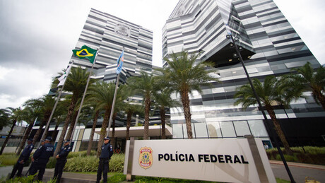 PF devolve credenciais de agente norte-americano que atua no Brasil