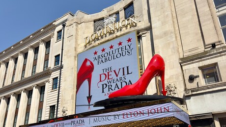 'O Diabo Veste Prada' inspira geração Z com protagonista 'girlboss'