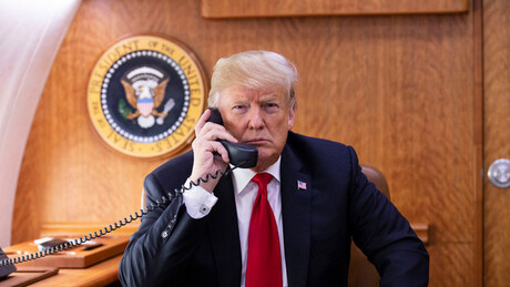 Trump se pronuncia pela primeira vez após telefonema com Putin