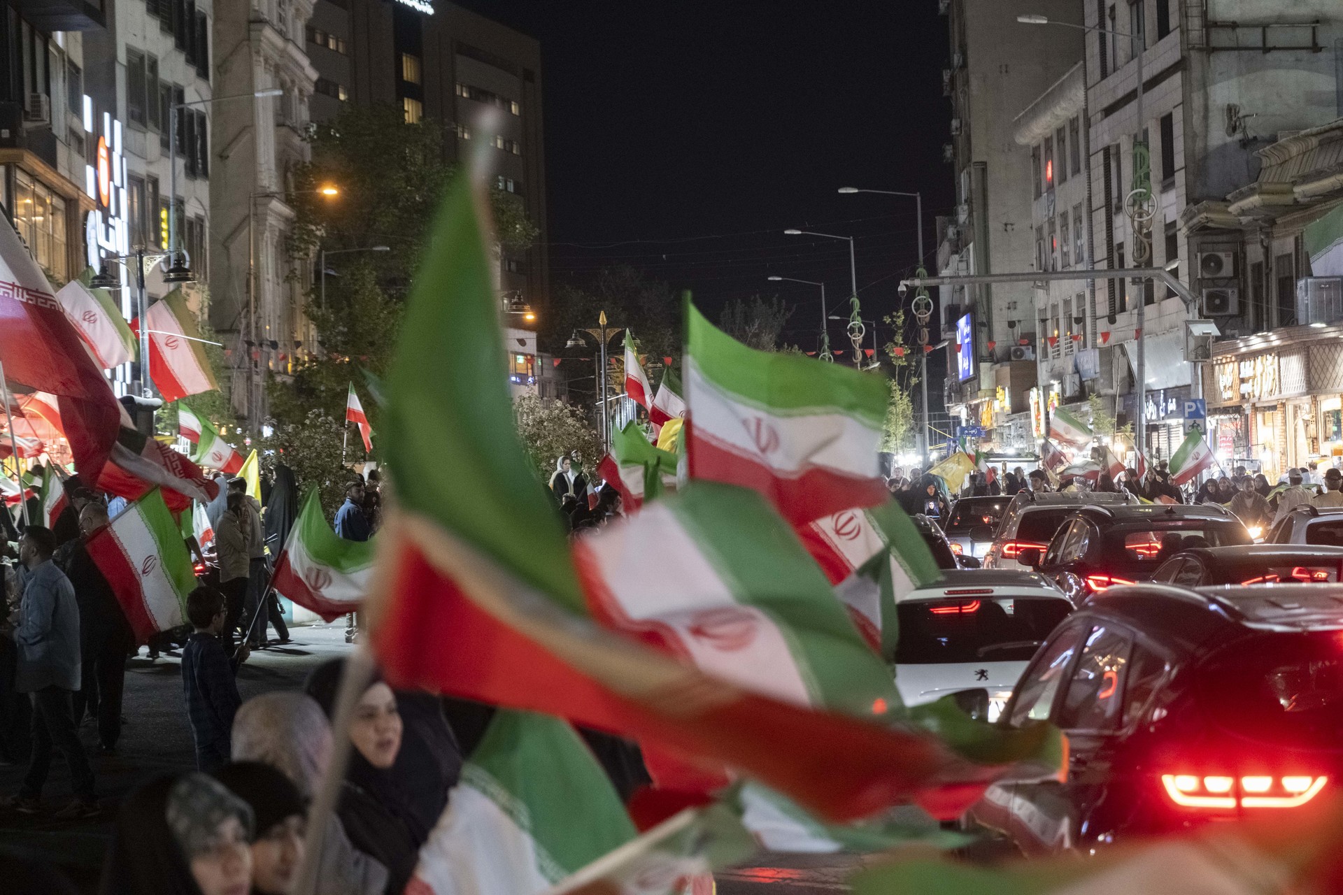 Autoridade iraniana revela  por que Trump rejeitou proposta de paz do Irã