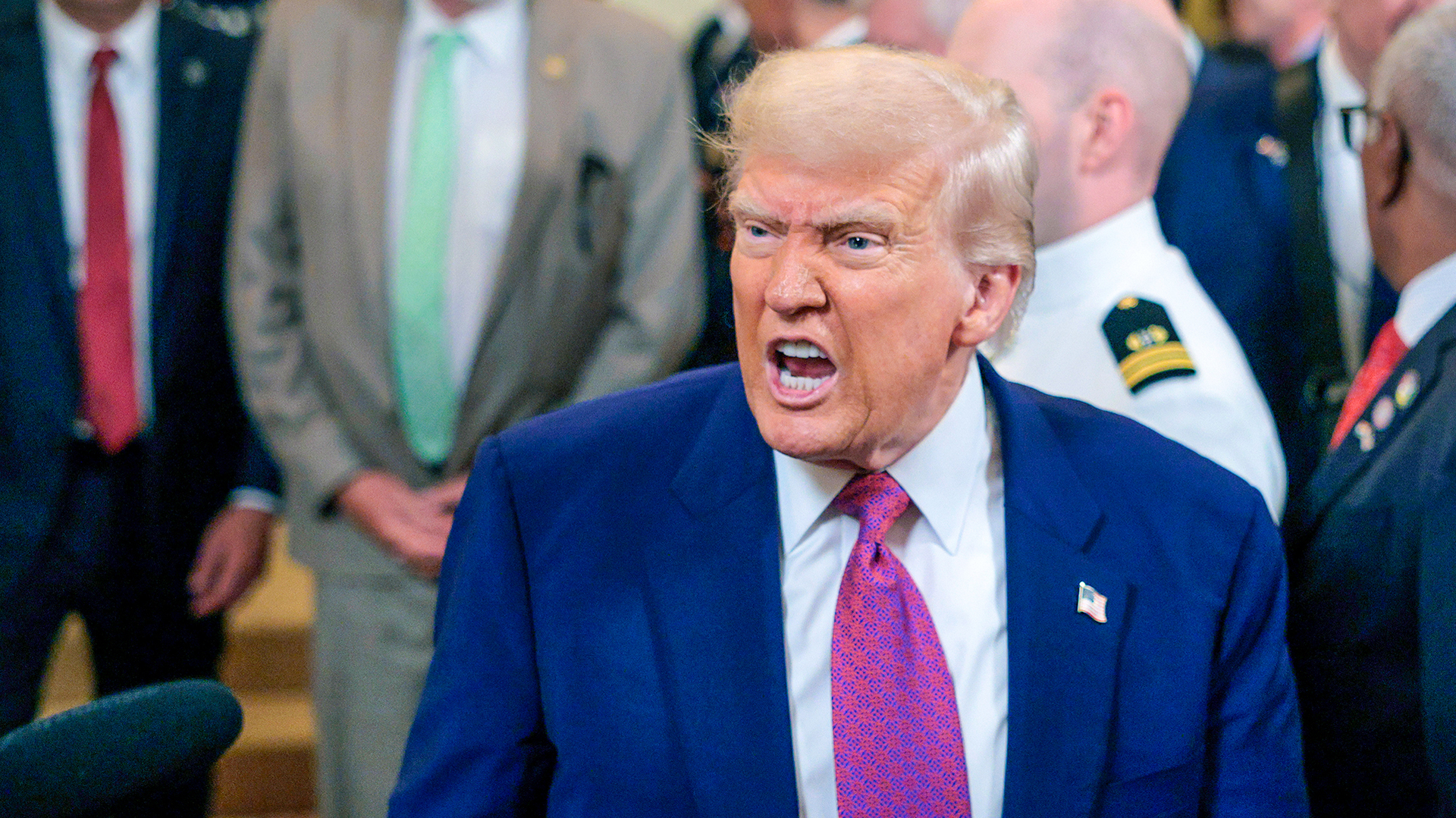 Megaempresário diz que Trump mostrou natureza criminosa do governo dos EUA