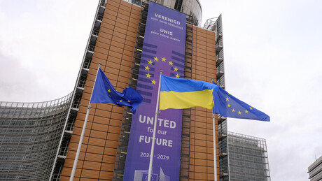EUA não pretendem cooperar com Europa, mas sim confrontá-la e puni-la - Politico