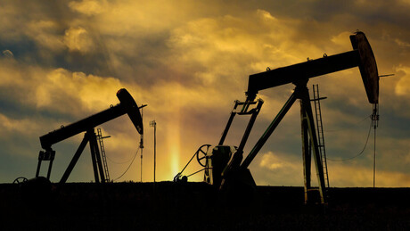 Previsão dos EUA sobre futuro dos preços do petróleo