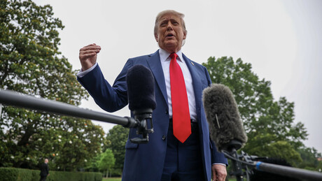 Trump afirma que negociações com Irã avançam de forma 'muito positivas'
