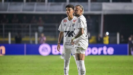 Robinho Jr. alega ter levado 'tapa violento' de Neymar no rosto