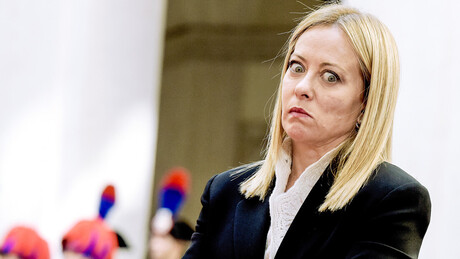Meloni comenta possível retirada de tropas dos EUA da Itália