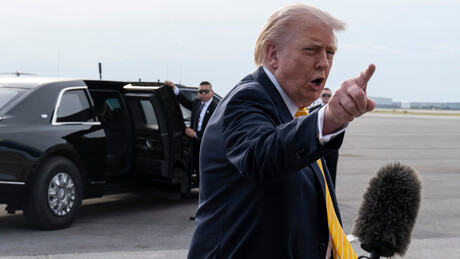 'Explosão natural': Trump alerta Irã sobre risco iminente
