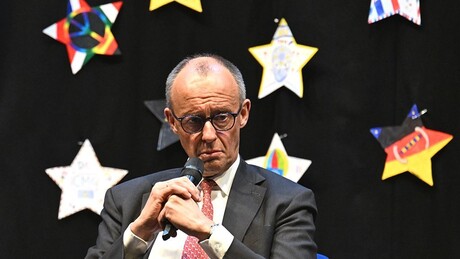 'Não estou cedendo': Merz se orgulha de suas divergências com Trump