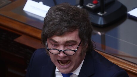 'Uma pessoa de bem': Milei defende seu chefe de gabinete acusado de enriquecimento ilícito