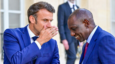 Como Macron tenta impor seu modelo neocolonial em um país que nunca foi colonizado