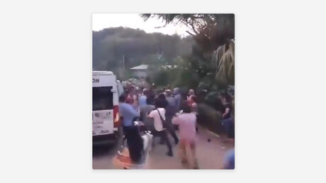 VÍDEO: Moradores perseguem prefeito mexicano com facões