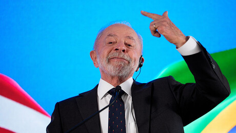 'Vocês abandonaram o Brasil', disse Lula a Trump durante reunião