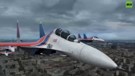 VÍDEO: O icônico 'Diamante de Kubinka' brilha no céu de Moscou durante o desfile do Dia da Vitória