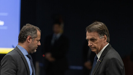 Defesa de Bolsonaro pede que STF anule sua condenação no caso da trama golpista