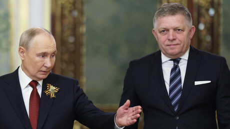Rússia reage duramente contra Merz por criticar visita de Fico a Moscou no Dia da Vitória