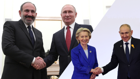 UE ou UEE? Putin propõe à Armênia referendo para 'divórcio suave' com a Rússia