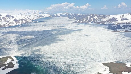 Cientistas alertam que a Antártida está derretendo mais rápido do que o previsto