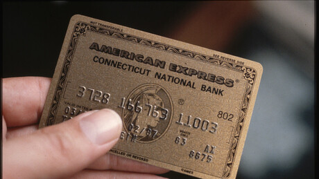 Como cartão black da American Express facilitou tráfico humano no caso Epstein; entenda