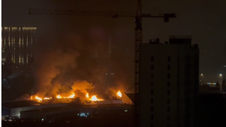 Incêndio no Kremlin de Izmailovo, complexo cultural e turístico de Moscou