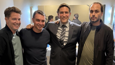 Produtor executivo, Mario Frias afirma que 'não há um centavo' de Vorcaro no filme sobre Bolsonaro