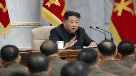 Kim Jong-un quer transformar fronteira com Coreia do Sul em uma 'fortaleza inexpugnável'