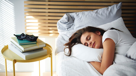 A noite perfeita: estudo aponta o tempo de sono ideal para envelhecer com saúde