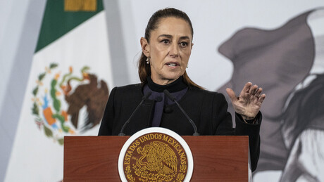 México critica 'sussurros externos' de agências de segurança dos EUA