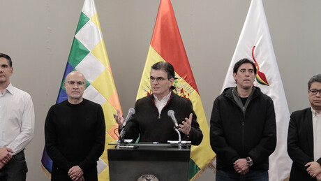 Presidente da Bolívia anuncia mudanças em gabinete em meio a protestos