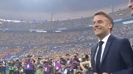 VÍDEO: Macron recebe vaia ensurdecedora de 80 mil torcedores em final de campeonato de futebol