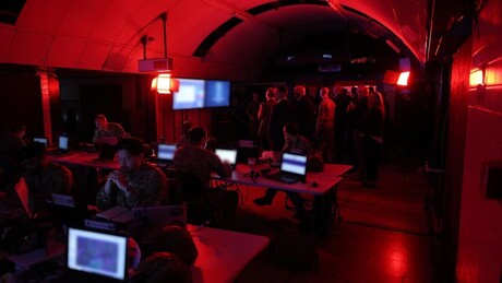 OTAN ensaia 'ataques profundos' contra a Rússia nos subterrâneos do metrô de Londres — imprensa