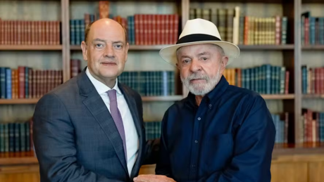 Lula pede que governador interino do Rio 'prenda todos os ladrões' que governaram o estado