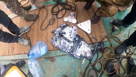 IMAGENS: Rússia encontra bombas da OTAN pregadas em navio-tanque de gás
