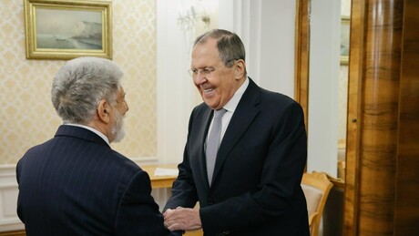 Rússia e Brasil estreitam laços: Lavrov e Amorim discutem paz e segurança global