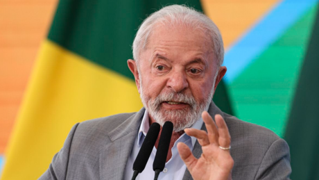 'A gente não faz privatização de empresa, a gente faz concessão', afirma Lula em evento da Petrobras